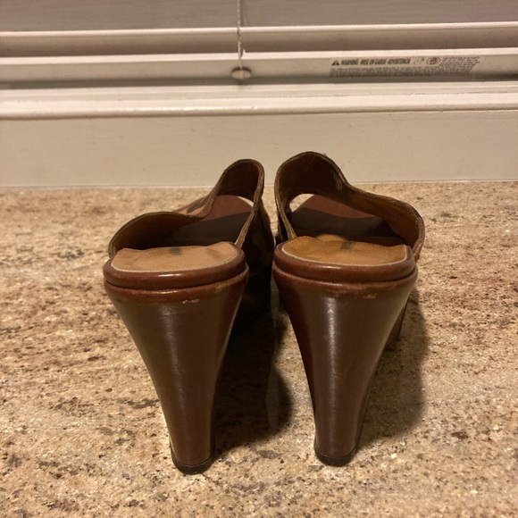 Fun zebra like mule shoe - Picture 4 of 6